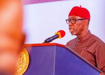 Delta monarchs tackle SMBLF over attack on Okowa