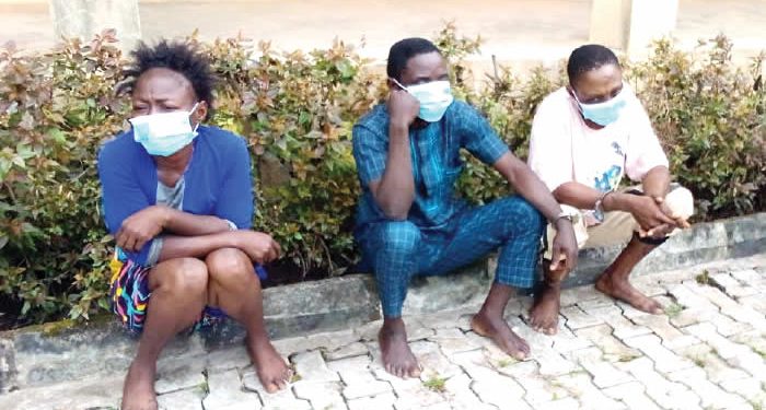 Brave Ondo man fights robber attempting to rape wife, grabs gun