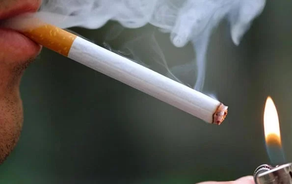 Tobacco kills, stop smoking