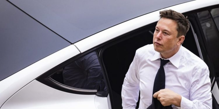 $44bn Acquisition Pullout: Elon Musk Laughs Off Twitter’s Lawsuit Threat