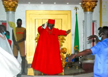 Benin Natives Blow Hot: We’ll resist attempt to house artefacts outside Oba Palace