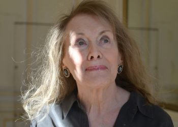 82-year-old French writer wins Nobel Prize in Literature