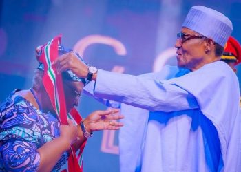 Pictorial: Buhari confers national honours on Nigerians, foreigners