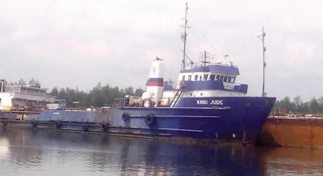 Oil theft: FG arraigns 16 foreigners, detains vessel