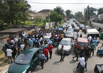 EFCC auctions forfeited cars, wants compliance with guidelines