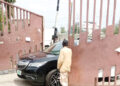 Hoodlums steal N30m goods from Lagos shop, couple tackles guards