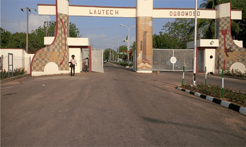 LAUTECH Bans Students From Driving Cars On Campus