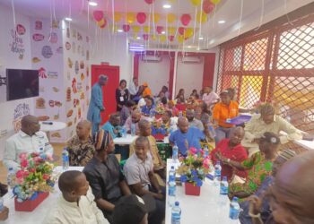 Local, Continental Foods On The Menu As Chicken Royale Opens Outlet In Ibadan