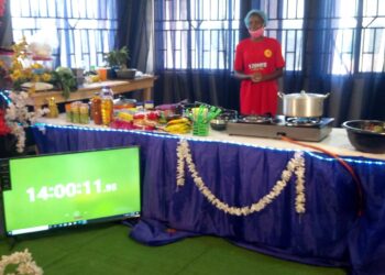 Cook-a-thon: Ex-Osun commissioner backs Adeparusi, donates N100,000