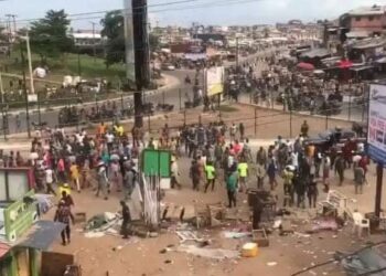 Residents Scamper For Safety Sporadic Shooting Rocks Parts Of Ibadan
