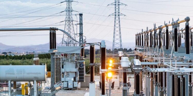 Oyo community laments epileptic power supply, estimated billings