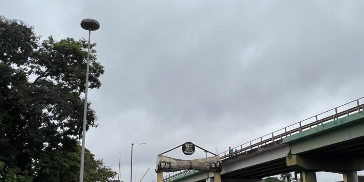 Oyo Workers Block Secretariat Entrance, Insist On Speaking With Makinde Over Issues Affecting Workers