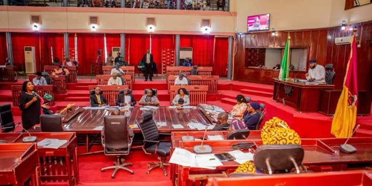 Oyo Assembly Reinstates Kajola LGA Chairman, Asks Makinde To Declare August 20 As Isese Day