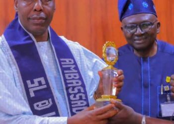UI Confers Ambassadorial Status On Borno Governor, Zulum
