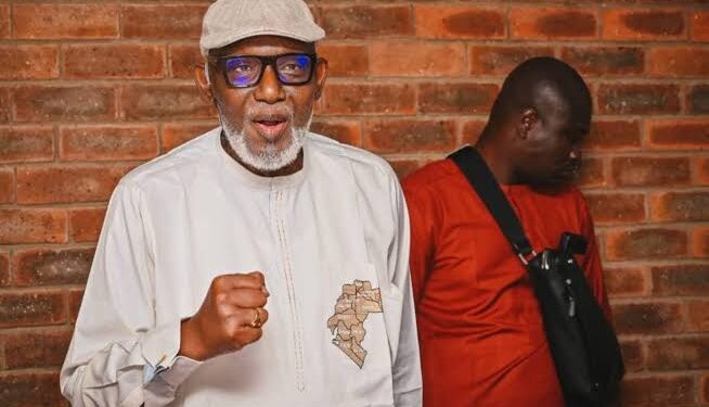Ondo State Governor Akeredolu Resumes Work After Medical Leave