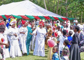 Oyo First Lady, Mrs. Tamunominini Makinde, Hosts Joyful Christmas Party for Children Across the State